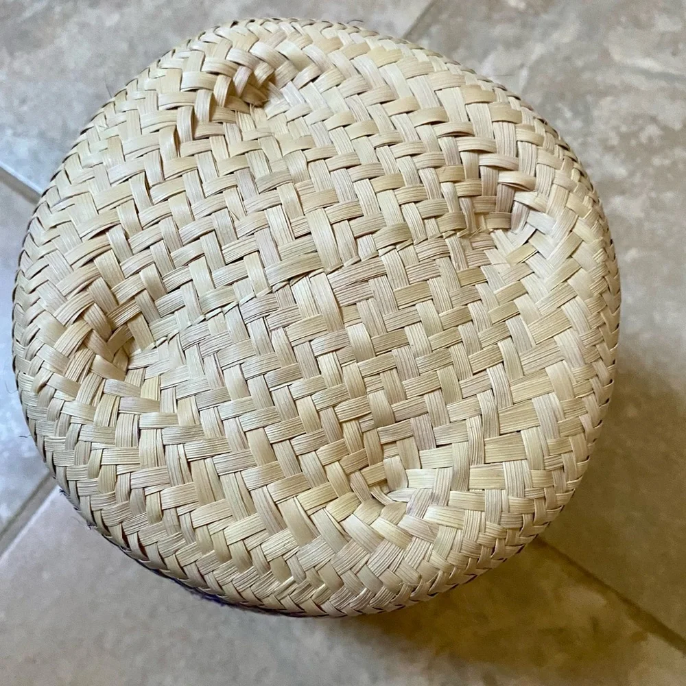 🆕 Handmade Palm Leaf Lidded Basket